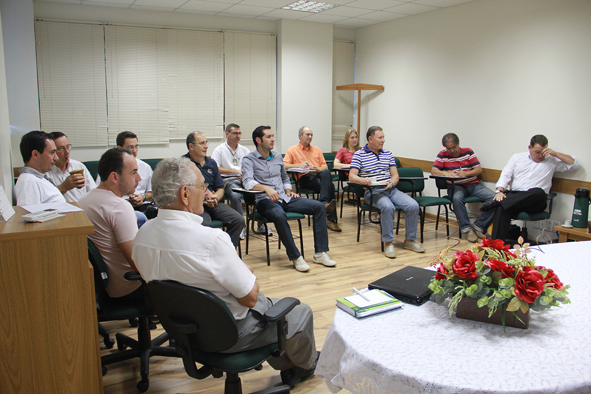COMISSÃO DA 3ª EXPOTERNEIRA DEFINE DATA DE LANÇAMENTO